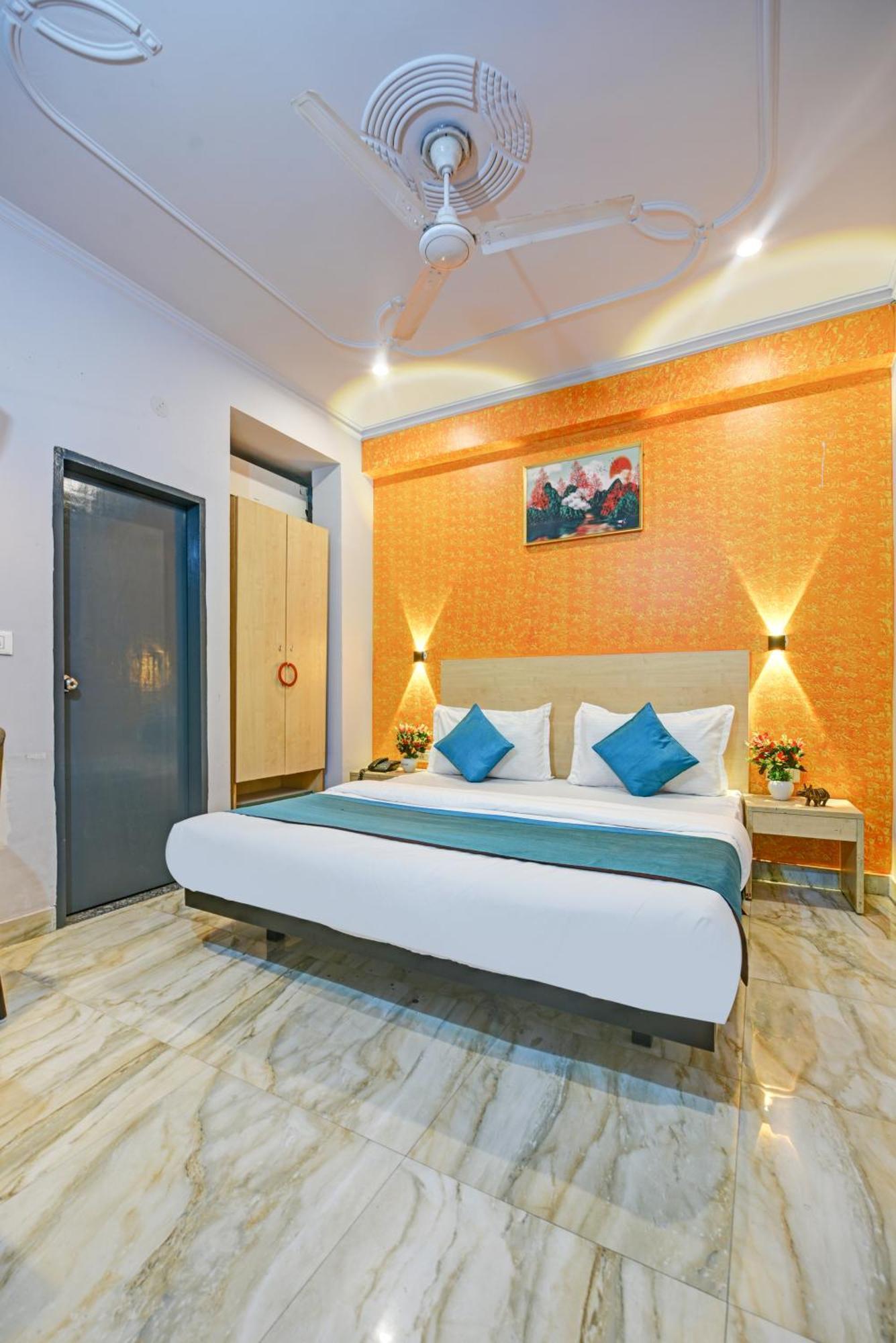 Royal Spark Inn1 - Medicity Gurugram, Near Medanta Hospital 구르가온 외부 사진