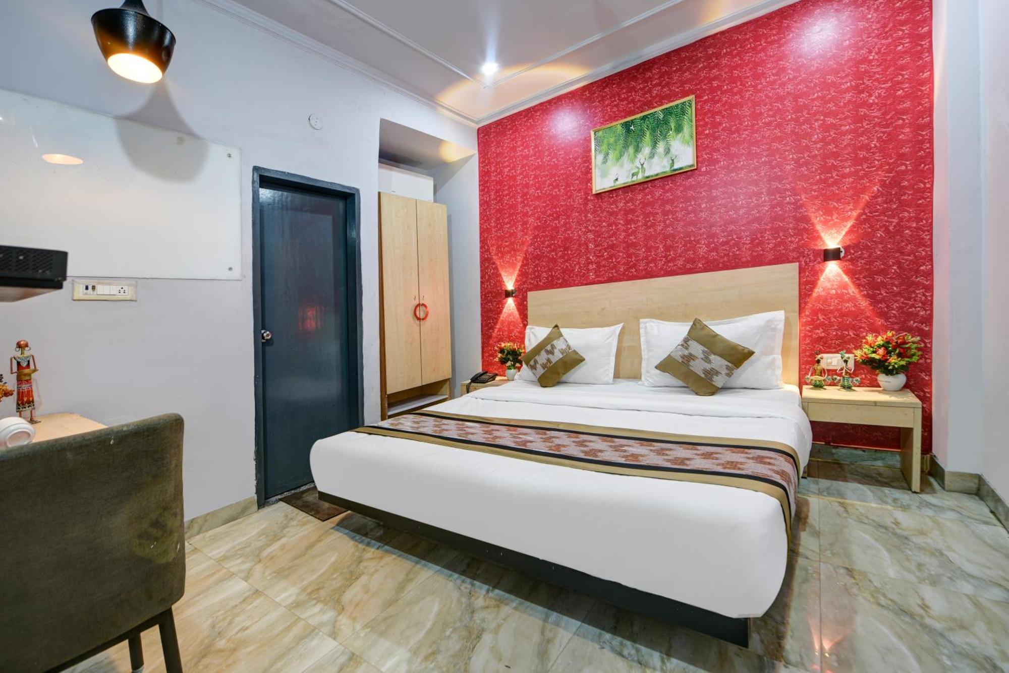 Royal Spark Inn1 - Medicity Gurugram, Near Medanta Hospital 구르가온 외부 사진