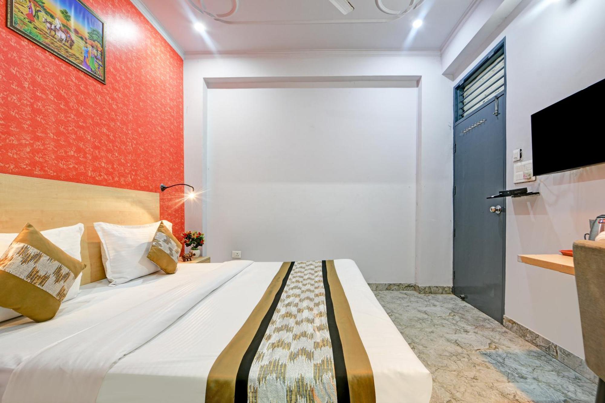 Royal Spark Inn1 - Medicity Gurugram, Near Medanta Hospital 구르가온 외부 사진